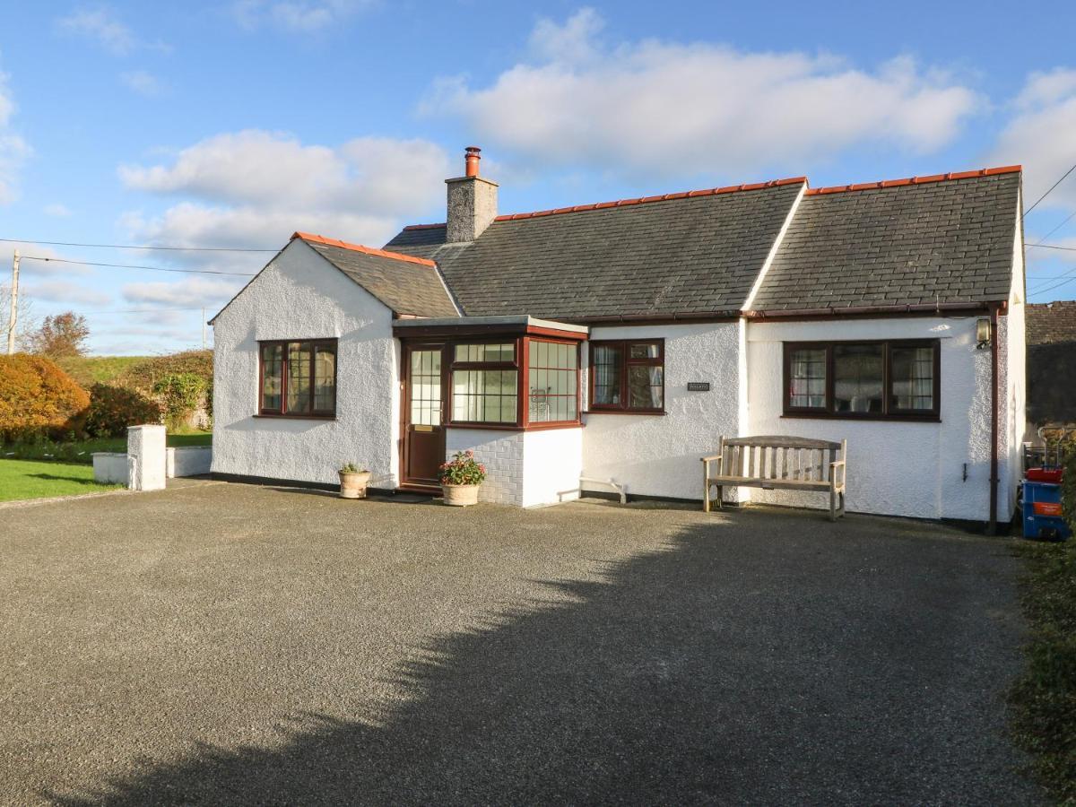 Penllwyn Villa Beaumaris Exteriör bild