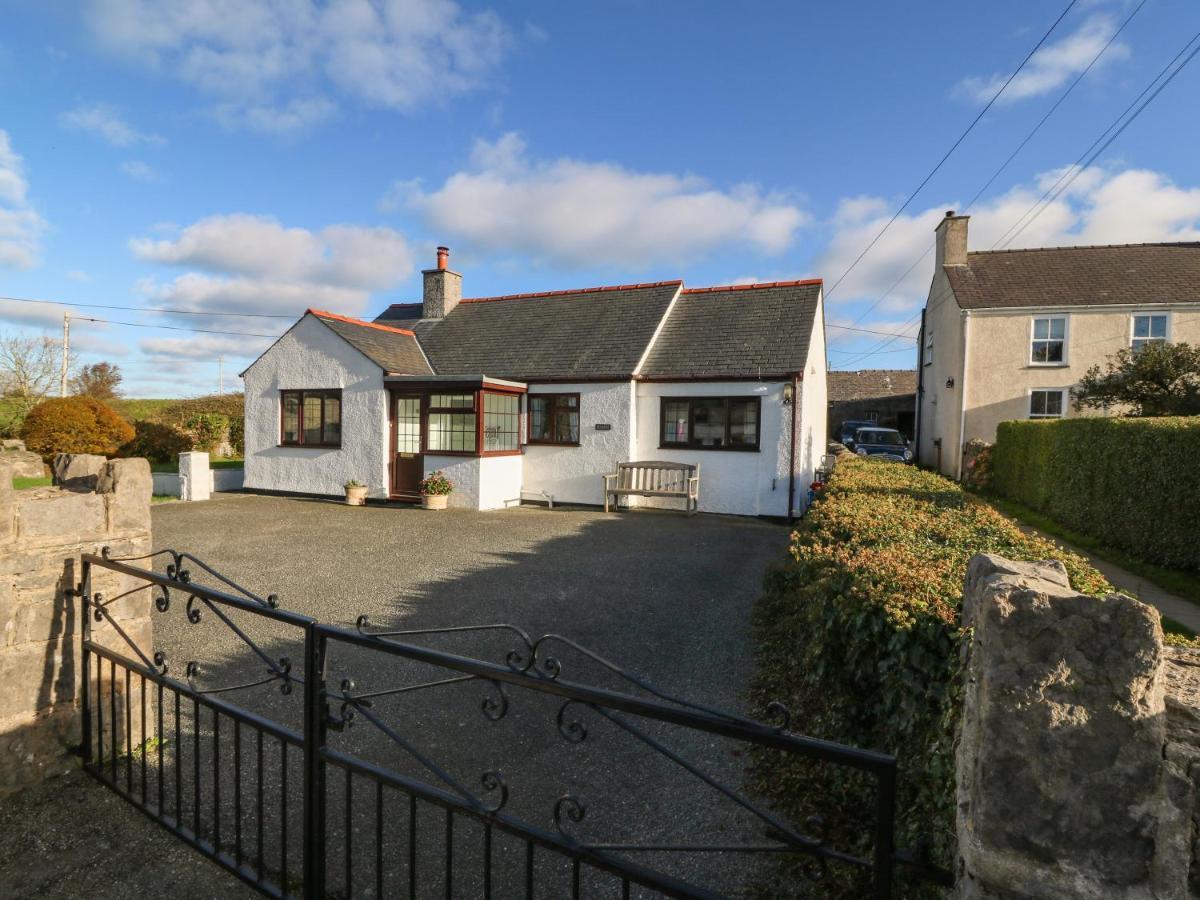 Penllwyn Villa Beaumaris Exteriör bild